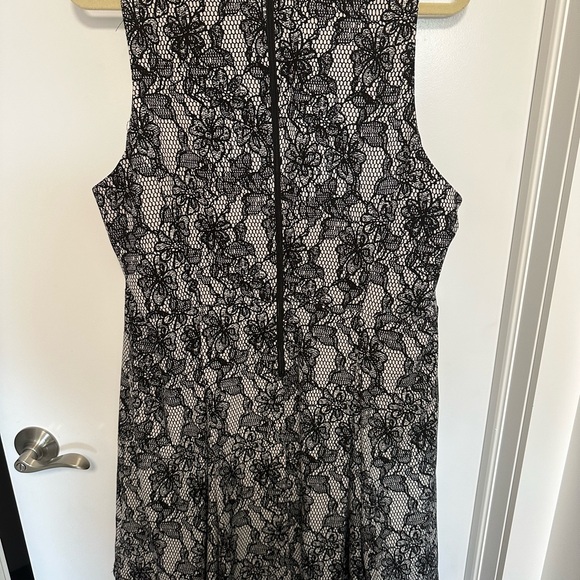 Forever 21 21+ Plus Size Dress Size 2X - Picture 5 of 5